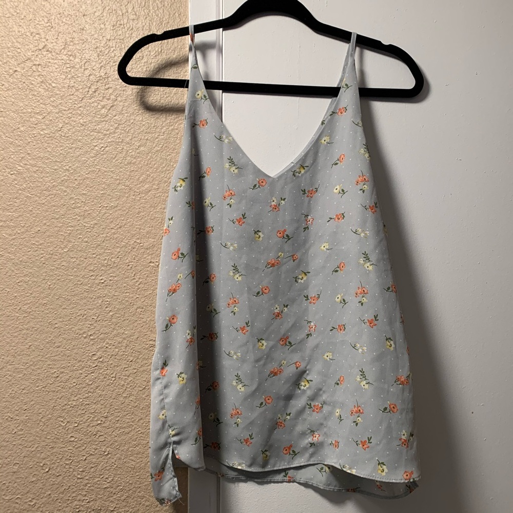 beautiful floral top